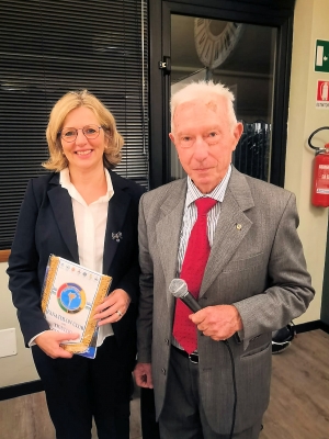 Tigullio Chiavari - Il Club riconosce a Simona Callo, Segretaria Generale del Panathlon International, il titolo di socia onoraria