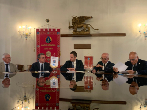 Venezia festeggia i 75 anni del Panathlon con il Flambeau d’Or